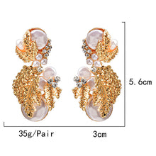 Load image into Gallery viewer, Fashion exaggerated pearl jewelry earrings
