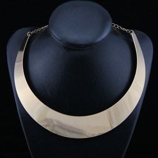 Woman Chunky Collar Choker Necklaces