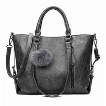 Load image into Gallery viewer, LEFTSIDE Luxury Handbags For Women Designer Shoulder Bags Female Vintage Crossbody Bag Ladies Big Purses and Handbags
