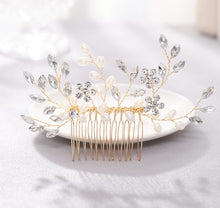 Load image into Gallery viewer, Pearl hair comb headdress Hand-woven crystal comb hair accessories
