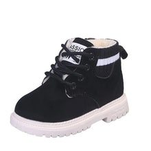 Load image into Gallery viewer, Fashion Children Casual Shoes Baby Boys Girls Martin Boots Kids Running Shoes Kids Brand Sport White Shoes Child Shell Sneakers
