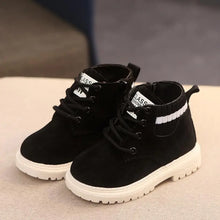 Load image into Gallery viewer, Fashion Children Casual Shoes Baby Boys Girls Martin Boots Kids Running Shoes Kids Brand Sport White Shoes Child Shell Sneakers
