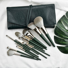 Load image into Gallery viewer, 14-Piece Makeup Brush Set

